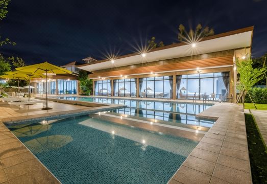 5. 골프 인 리조트..