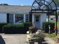 Sunrise Motel Hotels in Saco