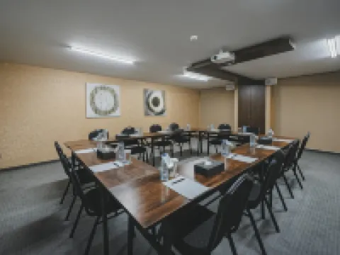 Louis V Hotel Beirut Hoteles en Beirut