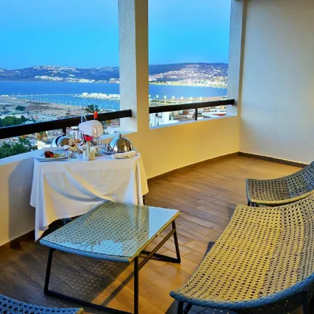 Fredj Hotel