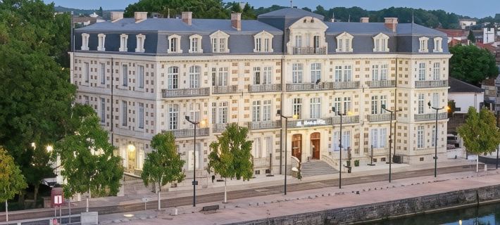 Les Jardins du Mess Hotels in Meuse
