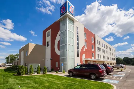 Motel 6 South Bend, in - Mishawaka Отели в г. Нотр Дам