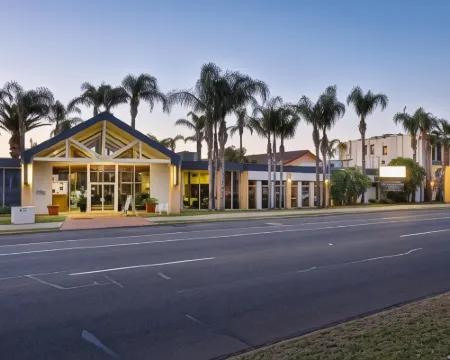 Mildura Inlander Resort Hotels in Mildura