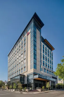 Marriott Dallas Uptown Hotels in Uptown Dallas
