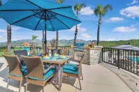 Poway Panorama Peak - Pool, Spa, Sleeps 24!