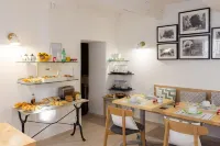 Hotel les Armoiries Hotels in Valbonne