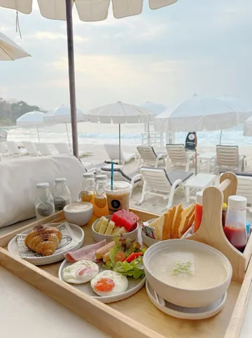 รูปภาพของสวัสดี โคโค่