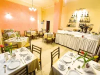 Hotel Dalia Hotels near Ntougkla Square