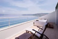 Richmond Nua Wellness -Spa - Mountain view