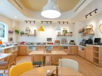 Bloom Hotel - DLF Cyber City Hotels near IIIT
