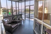 Kingsford Riverside Inn Hotels in Newstead