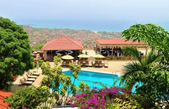 鄉間小屋綜合旅館