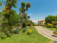 Culture Hotel Villa Capodimonte Hotels near Capodimonte