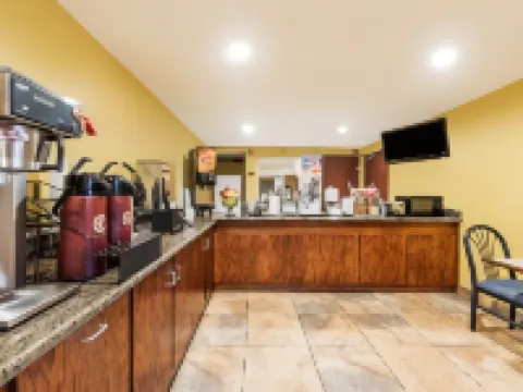 ซุปเปอร์ 8 บายวินด์แฮม ฟอร์ตเวิร์ธนอร์ท โรงแรมในฟอร์ตเวิร์ธ