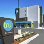 Tru by Hilton Burlington Hotels in 