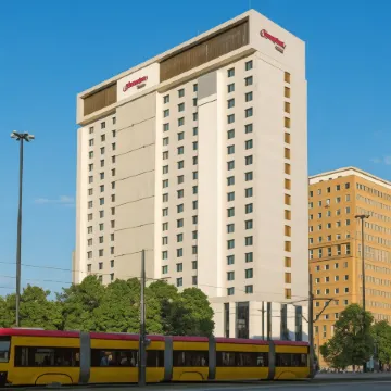Hampton by Hilton Warsaw City Centre Отели рядом с достопримечательностью «Дворец культуры и науки»