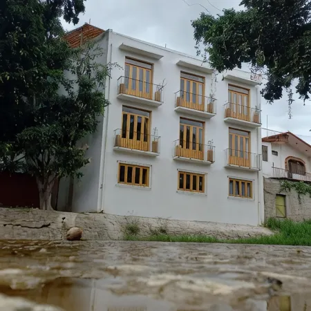 Santa Cecilia Hotel