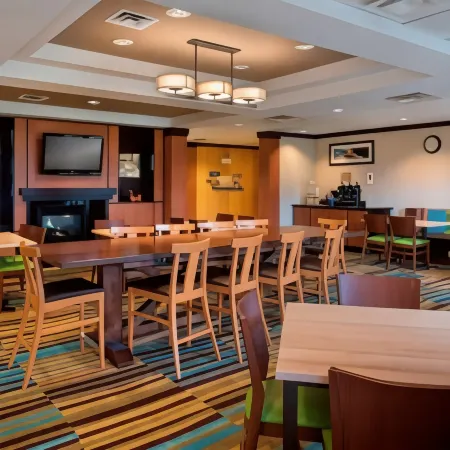Fairfield Inn & Suites Verona
