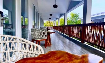 Sea Shell Resort