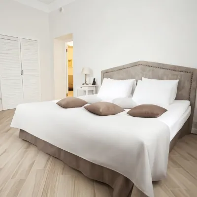 Aleksandriya-Peterhof Hotel Các khách sạn ở Peterhof