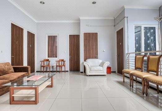 1. 레드도어즈 니어..