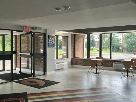 Studio 6 Suites East Syracuse, NY Airport