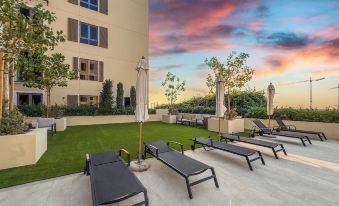 LUX  La Mer Infinity View-Luxury Boho 1