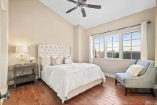 Modern 3-Bedroom beach townhome