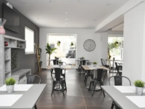 Hotel Crisvan Hotels in Torre Pedrera