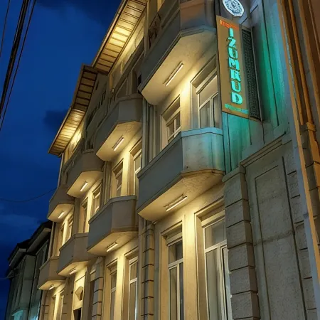 Izumrud Palace