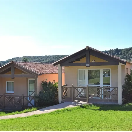 Hôtel Maora Village Отели в г. Бонифачо