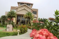 7 Seasons Resort & Spa Hôtels à : 