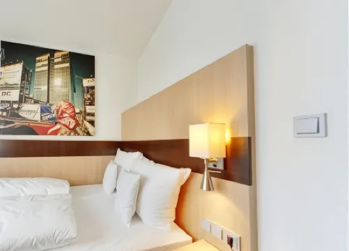 艾姆羅澤巴姆酒店