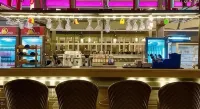 Horison Ultima Makassar - bar