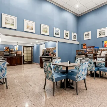 Best Western Riverside Inn