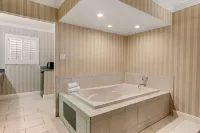 Quality Inn & Suites Anaheim Maingate - Badekar