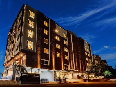 Hotel Istay Hitec