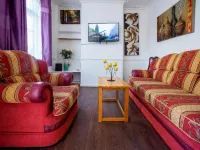12 Cornwallis Lodge Family Room 1