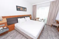 Armis Hotel
