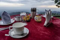 The Golden Sunrise Hotel - Morgenmad