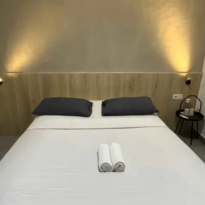Sabrina 81 โรงแรมใกล้เซนาเปลานพลาซา