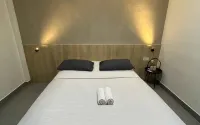 Sabrina 81 Hotels in 