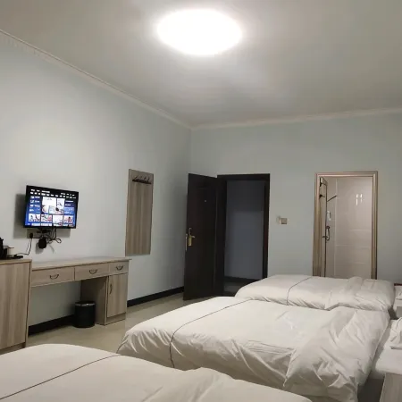 Linxiang Huating Business Hotel
