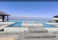 Dusit Thani Himalayan Resort - Pools