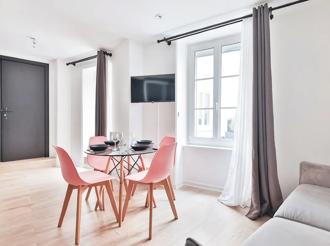 Elegant Stay Steps From Jardin Du Luxembourg - Paris