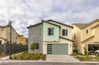 #Marbella Lane - Elegant 5Br Home Rancho Mission