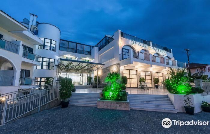 Contessa Hotel