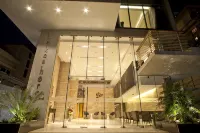 Lakeshore Suites Banani