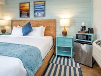 Surf House Hotels in Hampton