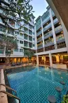 Sunshine Hotel & Residences